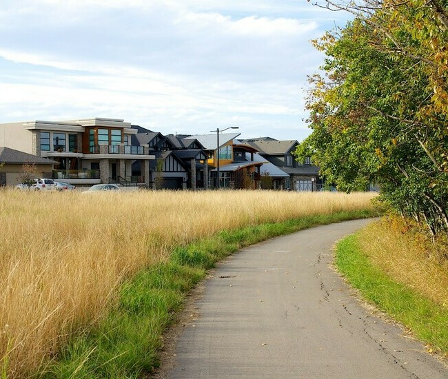 Conservation Easement & NBS in Residential Development: Edmonton